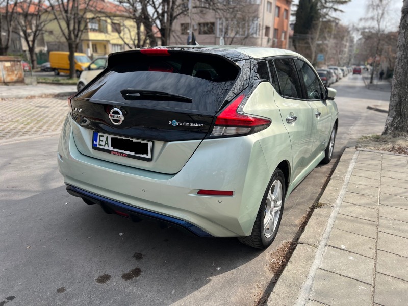 Nissan Leaf  ZE1, снимка 7 - Автомобили и джипове - 46368687