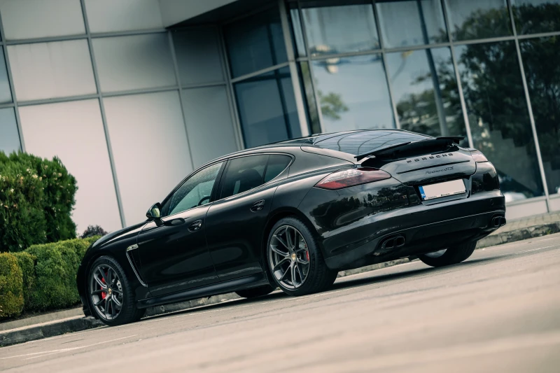 Porsche Panamera GTS, снимка 6 - Автомобили и джипове - 47521171