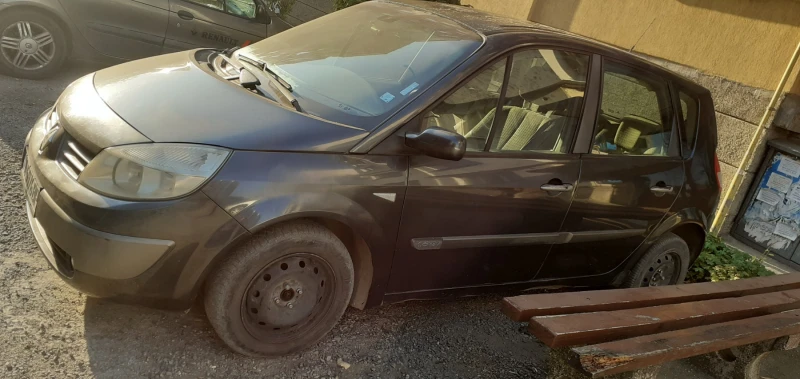 Renault Scenic, снимка 2 - Автомобили и джипове - 47834069