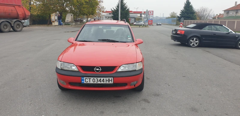 Opel Vectra, снимка 2 - Автомобили и джипове - 48075537