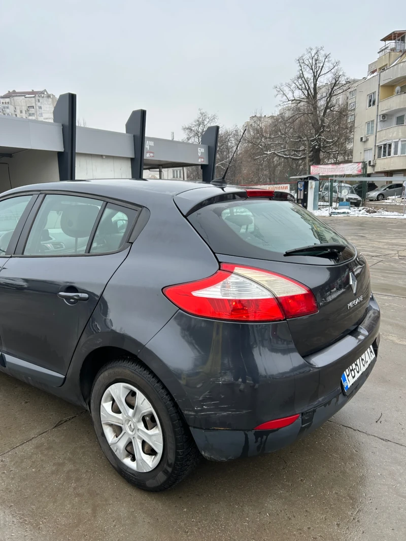 Renault Megane, снимка 6 - Автомобили и джипове - 48728800