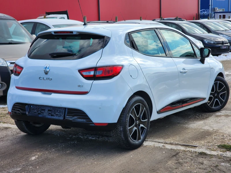 Renault Clio 1.5DCI, снимка 4 - Автомобили и джипове - 49236874