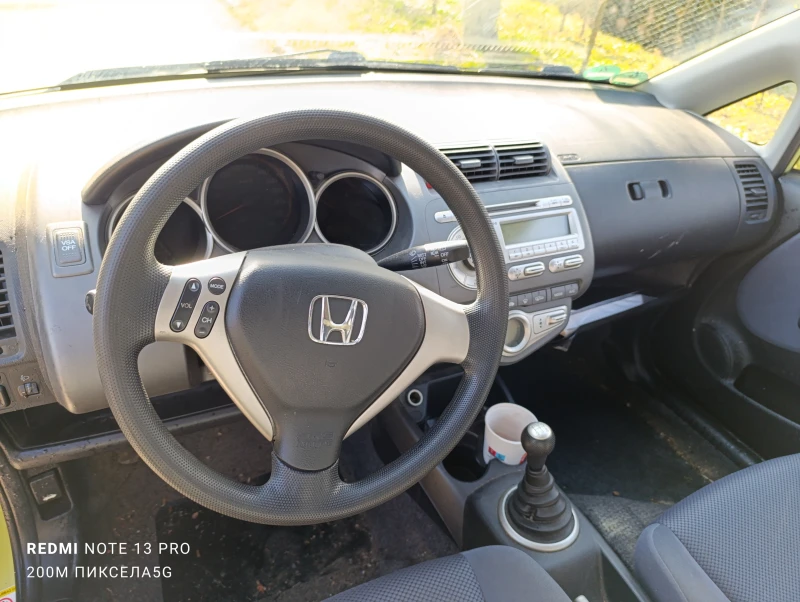 Honda Jazz 1.4i feis, снимка 3 - Автомобили и джипове - 49327628