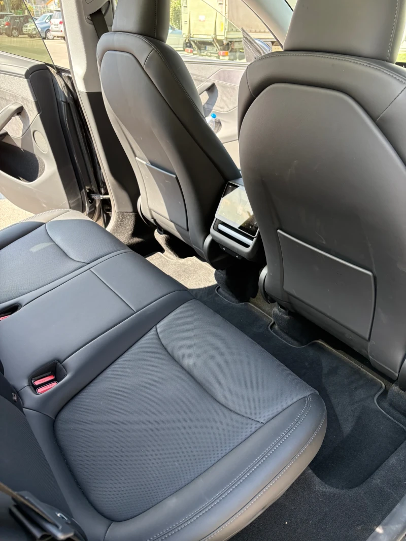 Tesla Model Y Long Range Dual Motor AWD, снимка 8 - Автомобили и джипове - 52191168