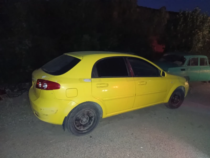 Chevrolet Lacetti, снимка 4 - Автомобили и джипове - 52337550