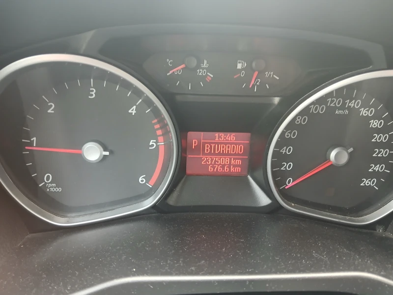 Ford Mondeo 2.0, снимка 9 - Автомобили и джипове - 52375111