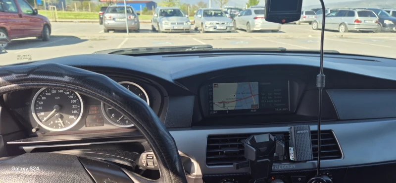 BMW 530, снимка 8 - Автомобили и джипове - 52380179