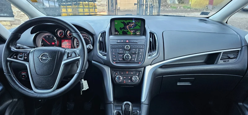 Opel Zafira C TOURER 1.6 CDTI , снимка 12 - Автомобили и джипове - 52950664