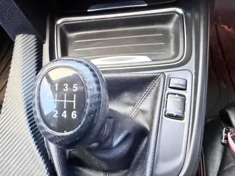 BMW 320 2.0 Дизел 184 кс 2012 г регистрирана преди 3месеца, снимка 12 - Автомобили и джипове - 53046973