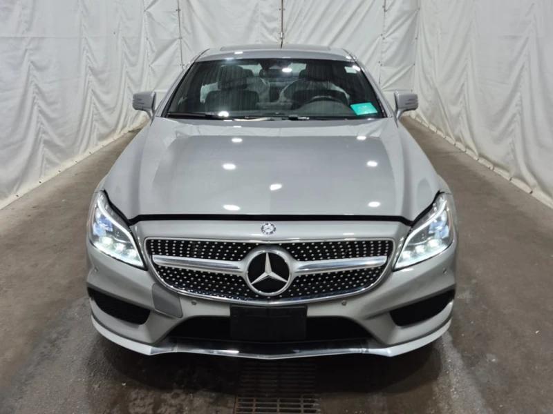 Mercedes-Benz CLS 400 2015 * CARFAX * БЕЗ ПЪРВОНАЧАЛНА ВНОСКА, снимка 2 - Автомобили и джипове - 53153588