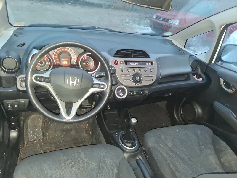 Honda Jazz, снимка 5 - Автомобили и джипове - 53265270