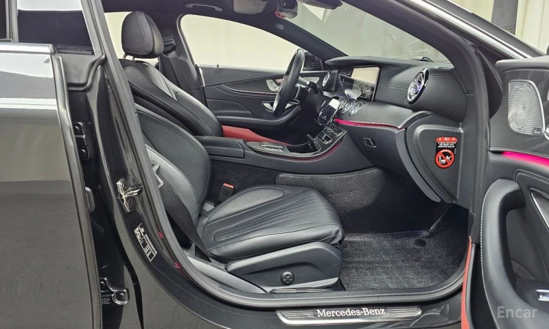 Mercedes-Benz CLS 300, снимка 11 - Автомобили и джипове - 53309889