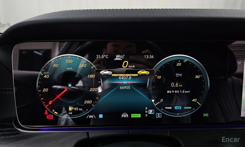 Mercedes-Benz CLS 300, снимка 8 - Автомобили и джипове - 53309889