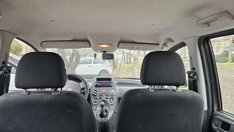 Fiat Panda 1.2, снимка 15 - Автомобили и джипове - 53481397