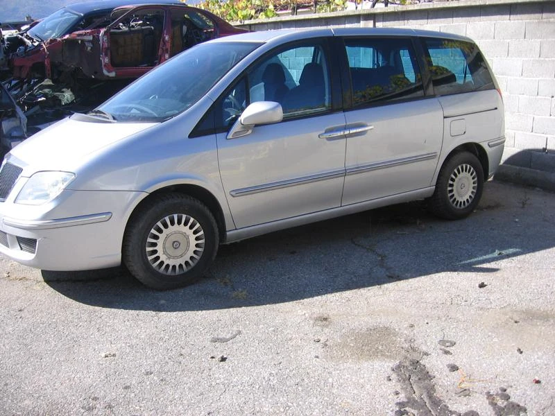 Lancia Phedra 2.2 HDI, снимка 5 - Автомобили и джипове - 37301895