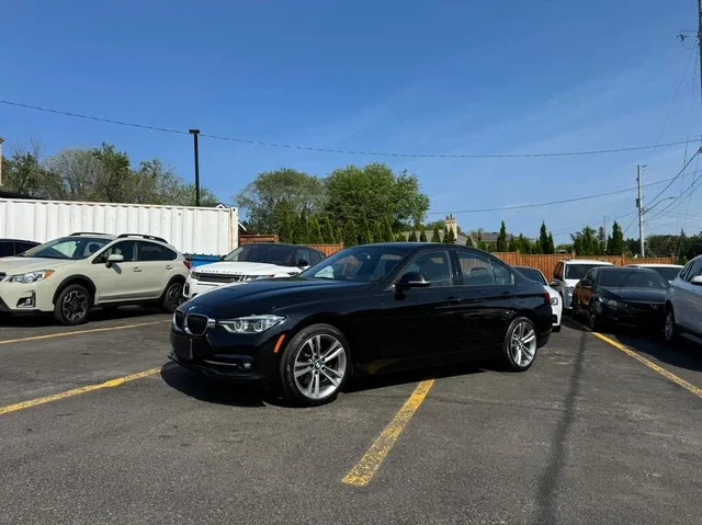 BMW 330 I * M-Package* * HeadUp* AвтоКредит* (ЦЕНА ДО БГ) - изображение 3