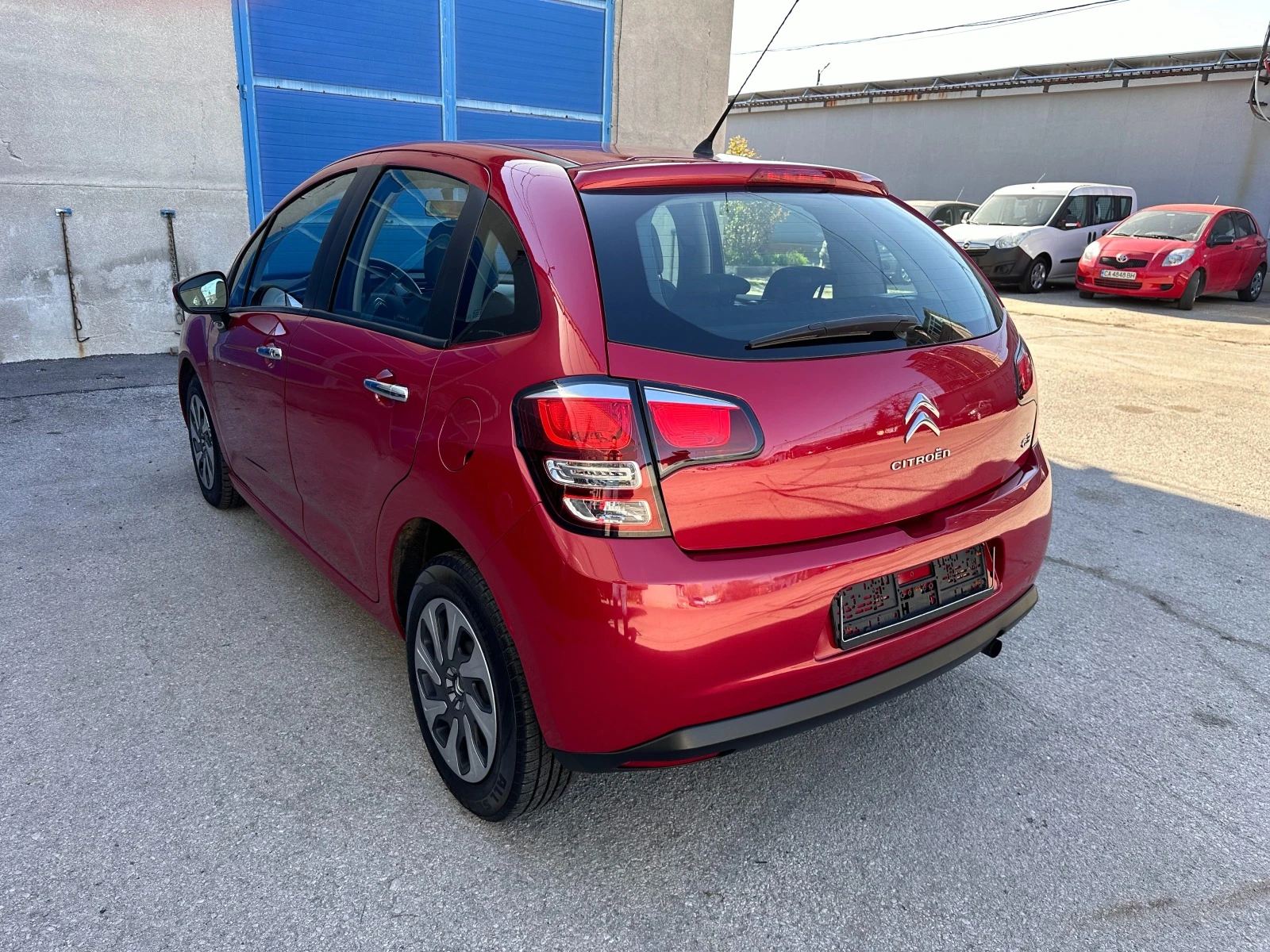 Citroen C3 1.2i EURO 6b - изображение 7