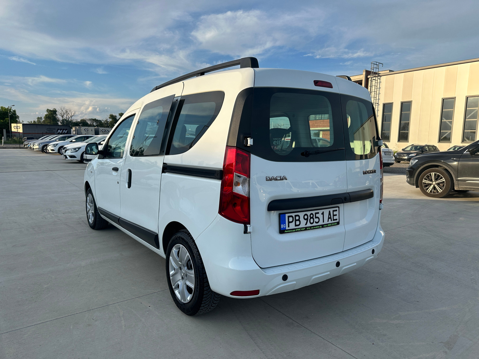 Dacia Dokker НАВИ- 1.5 DCI-6 скорости - изображение 3