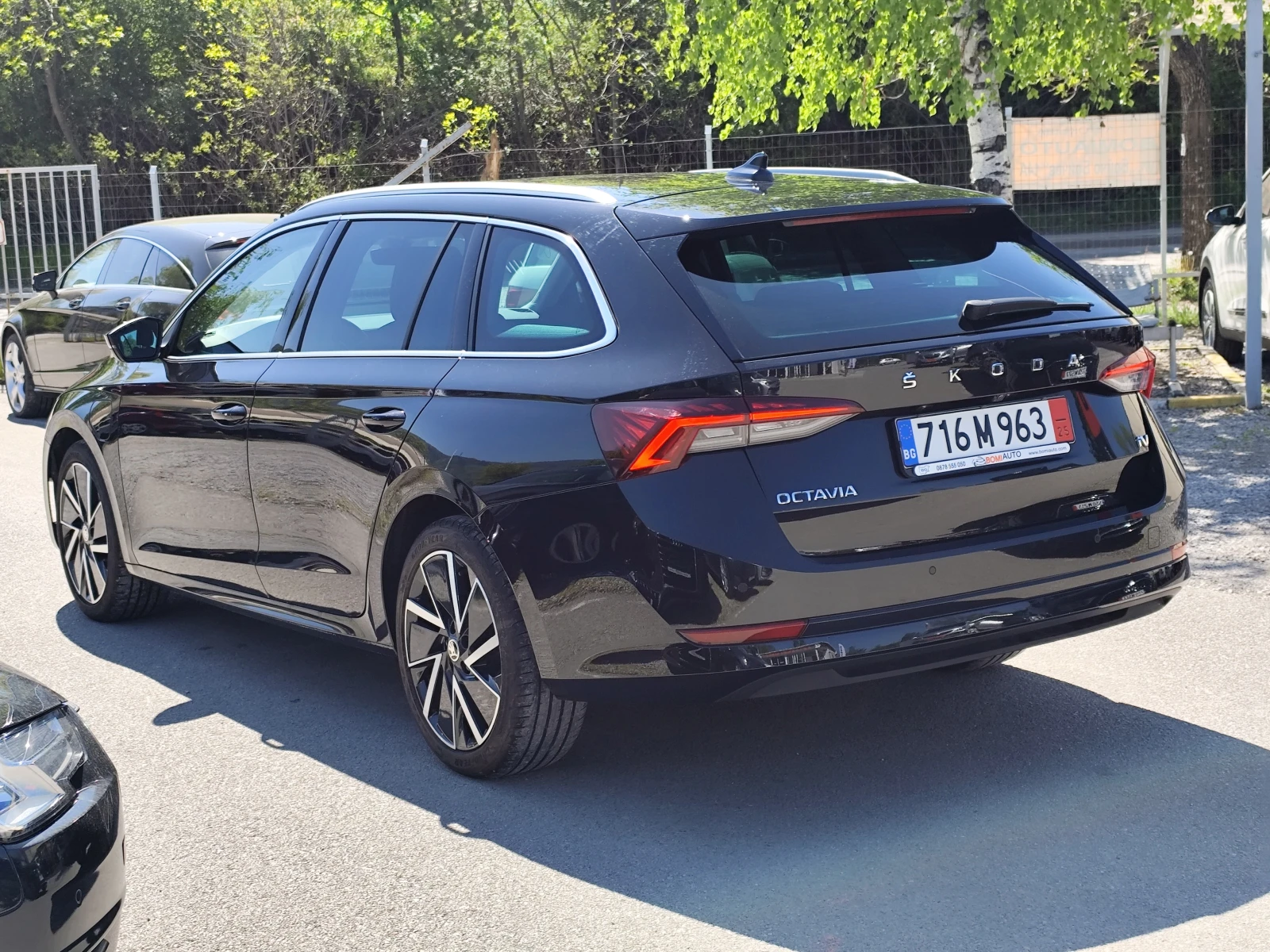 Skoda Octavia 1.4* 204к.с* LED* PLUG-IN HYBRID* DISTRONIC* EU-6D - изображение 5