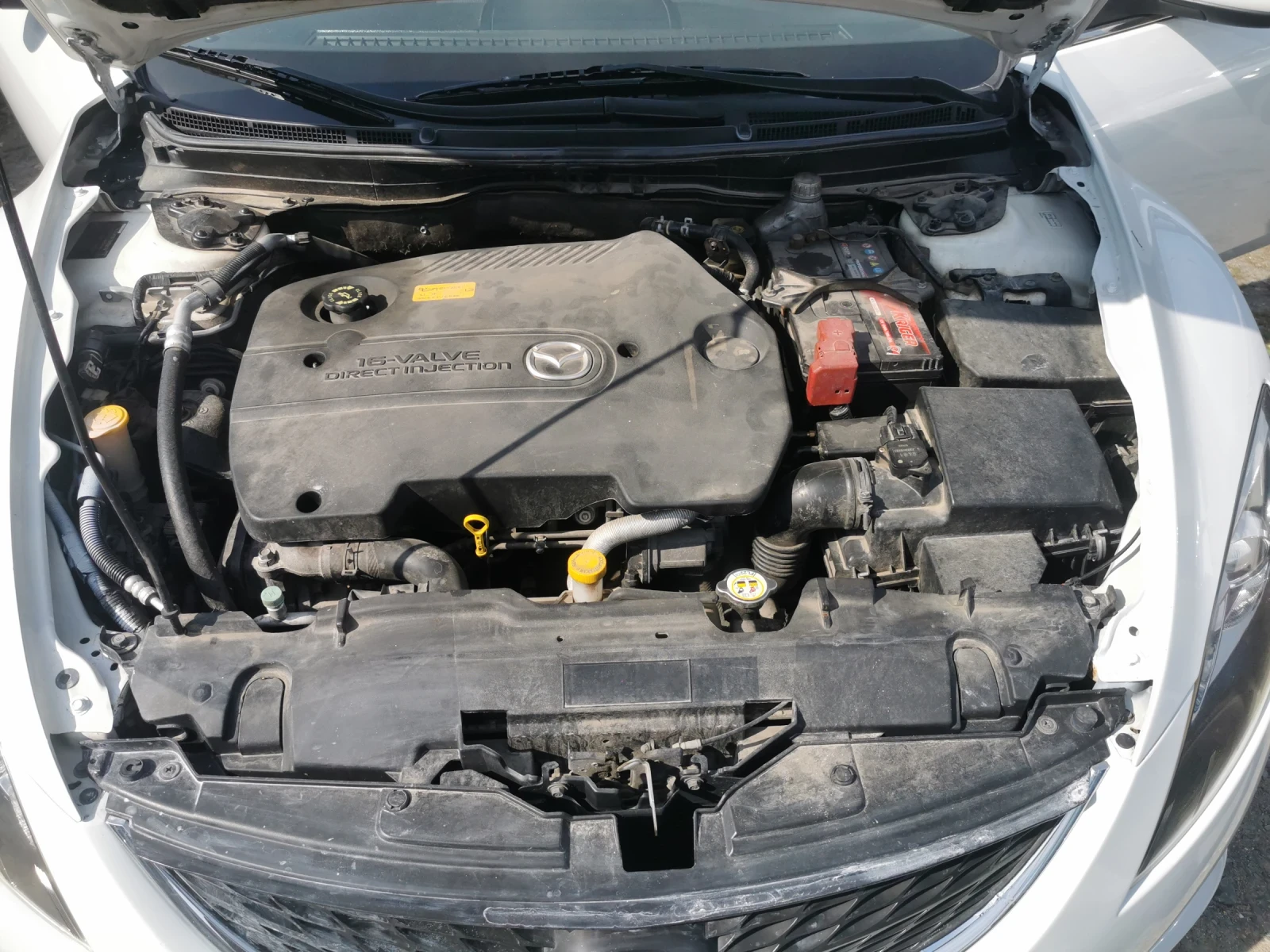 Mazda 6  2, 0 дизел 140к.с - изображение 8