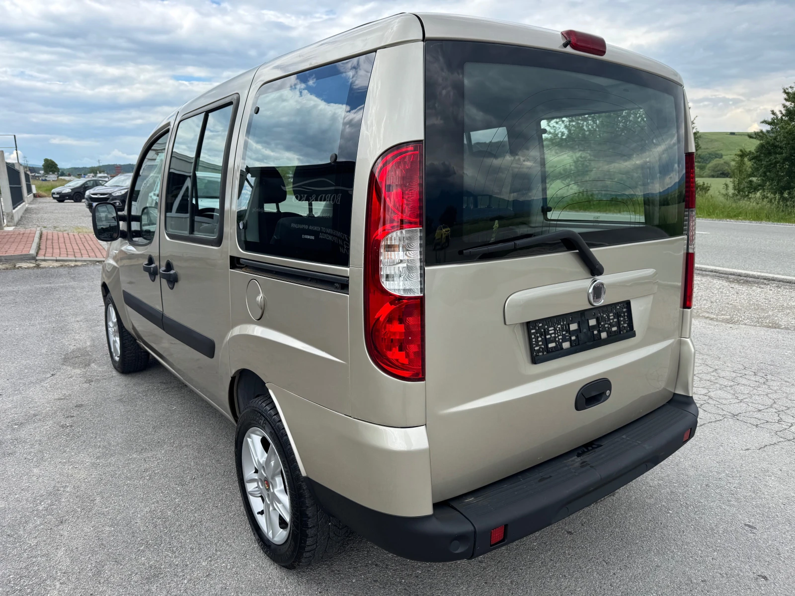 Fiat Doblo 1.9Mjet - изображение 3