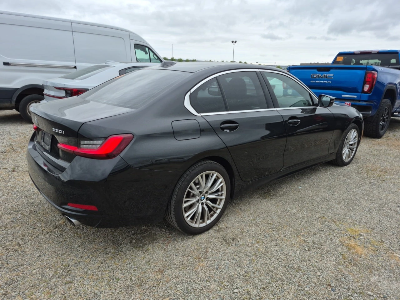 BMW 330 * CARFAX * АВТО КРЕДИТ * ЦЕНА ДО БГ! - изображение 4