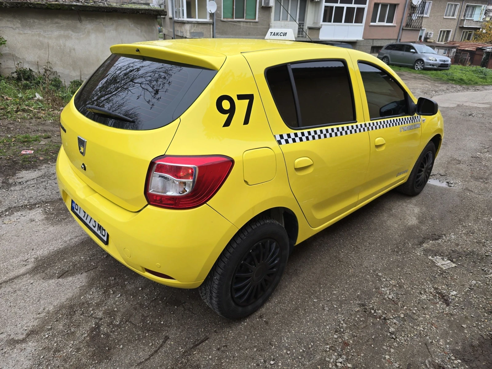 Dacia Sandero 1.5 DCi  - изображение 7