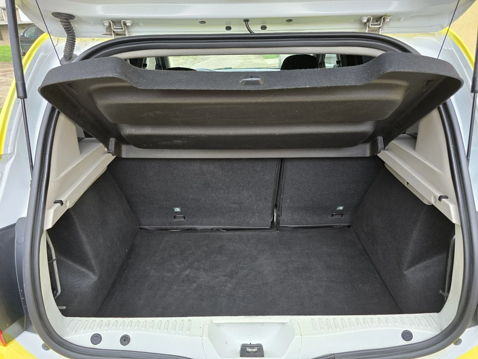 Dacia Sandero 1.5 DCi  - изображение 6