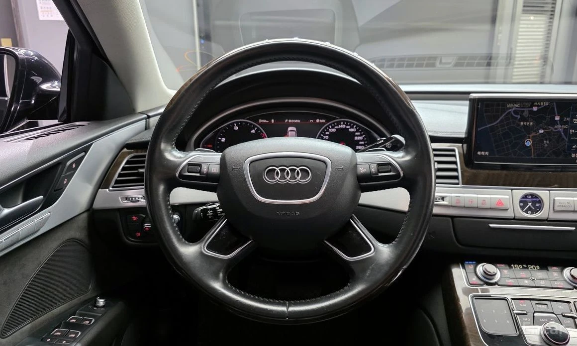 Audi A8 | Mobile.bg   13