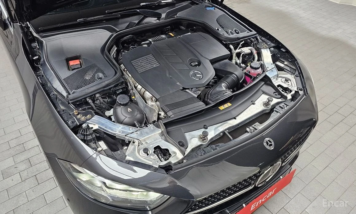 Mercedes-Benz CLS 300  - изображение 6