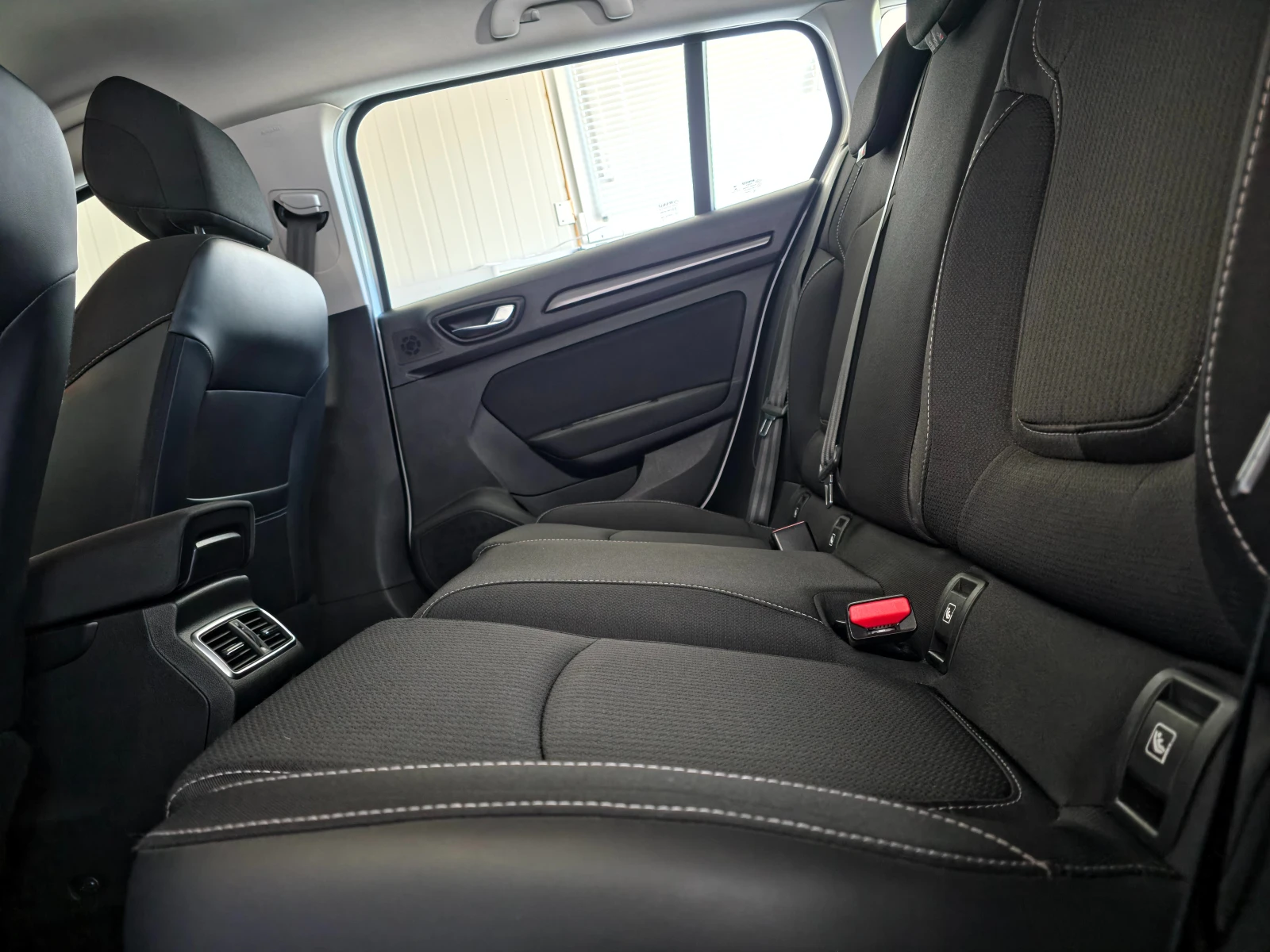 Renault Megane 1.5DCI 115 | Mobile.bg � ����������� 12