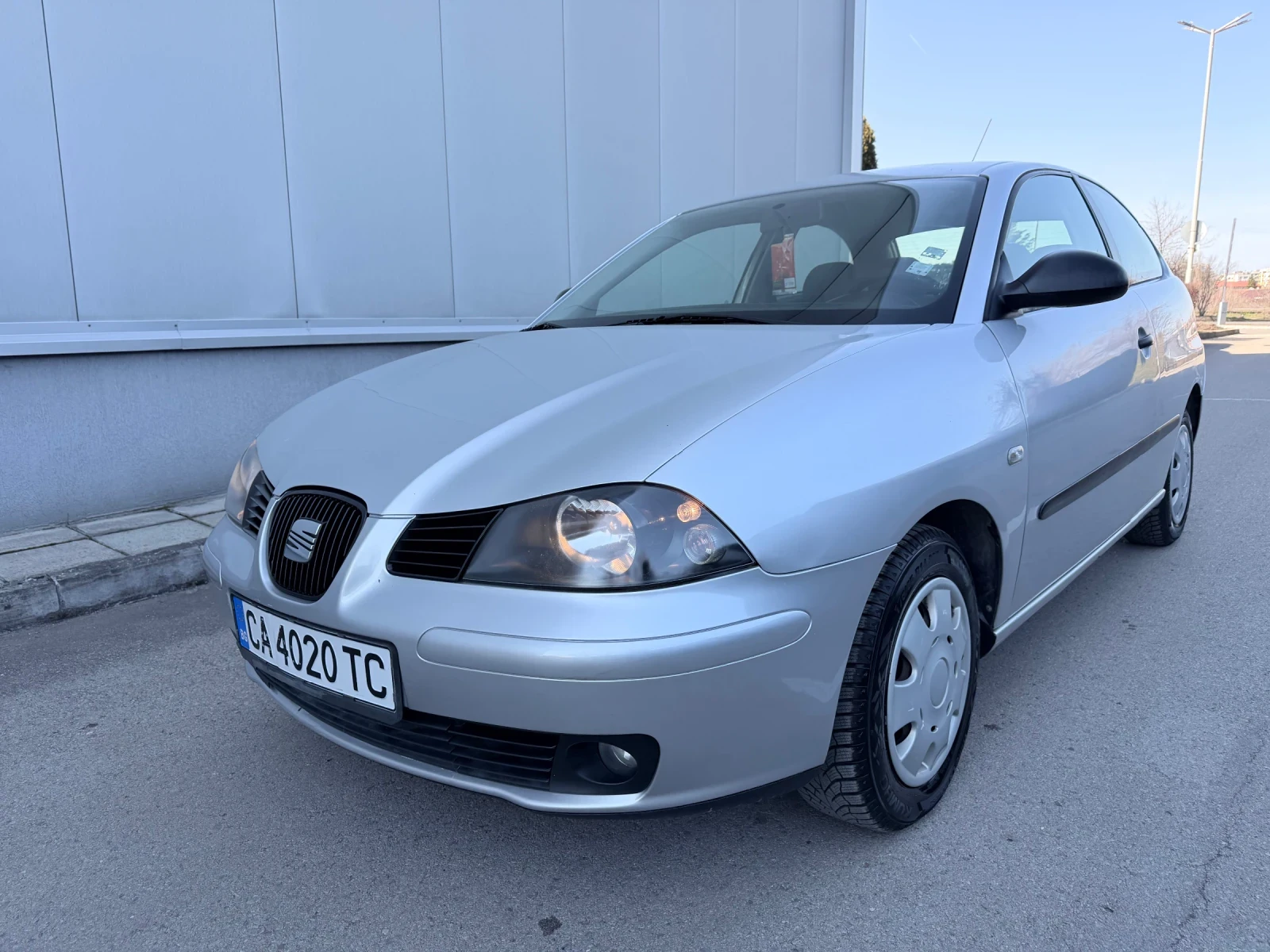 Seat Ibiza  - изображение 7