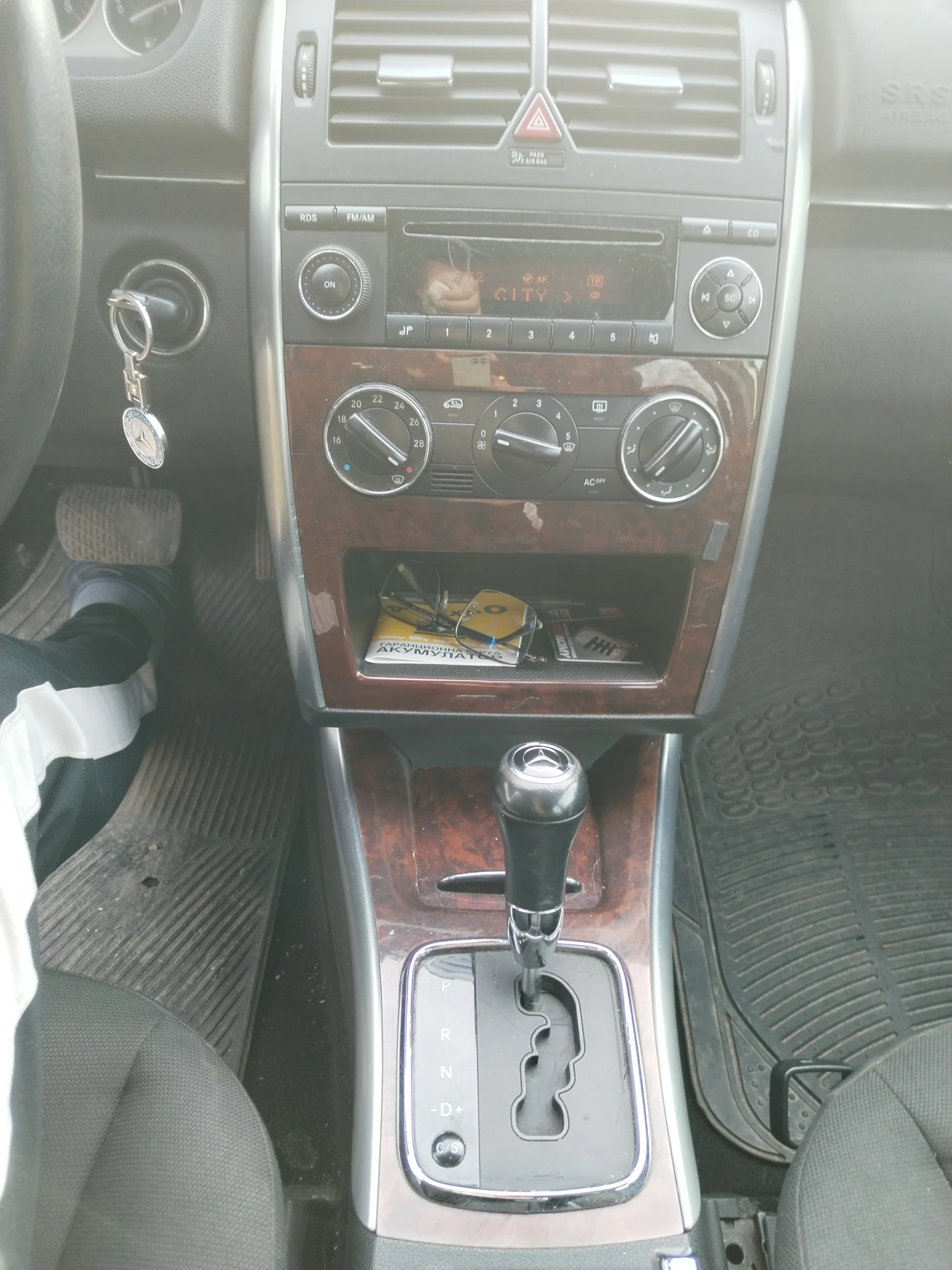 Mercedes-Benz B 200, снимка 9 - Автомобили и джипове - 53870072