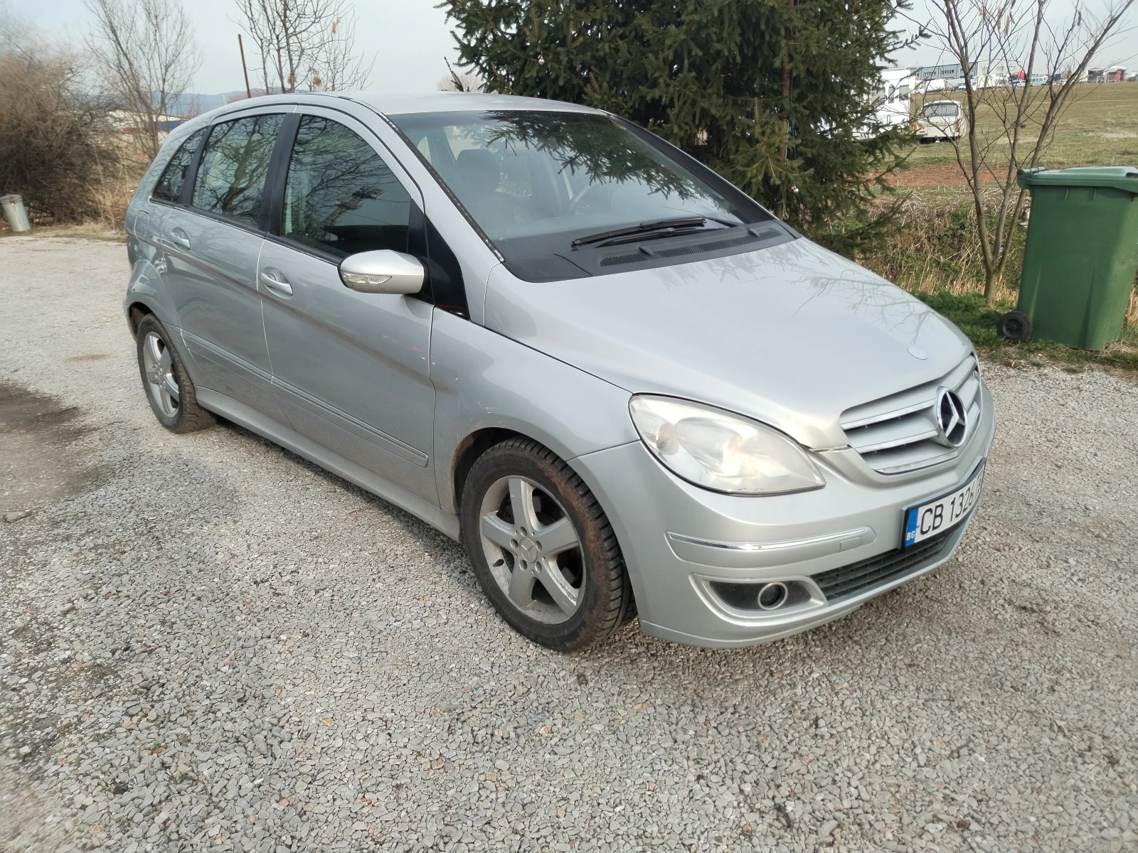Mercedes-Benz B 200, снимка 3 - Автомобили и джипове - 53870072