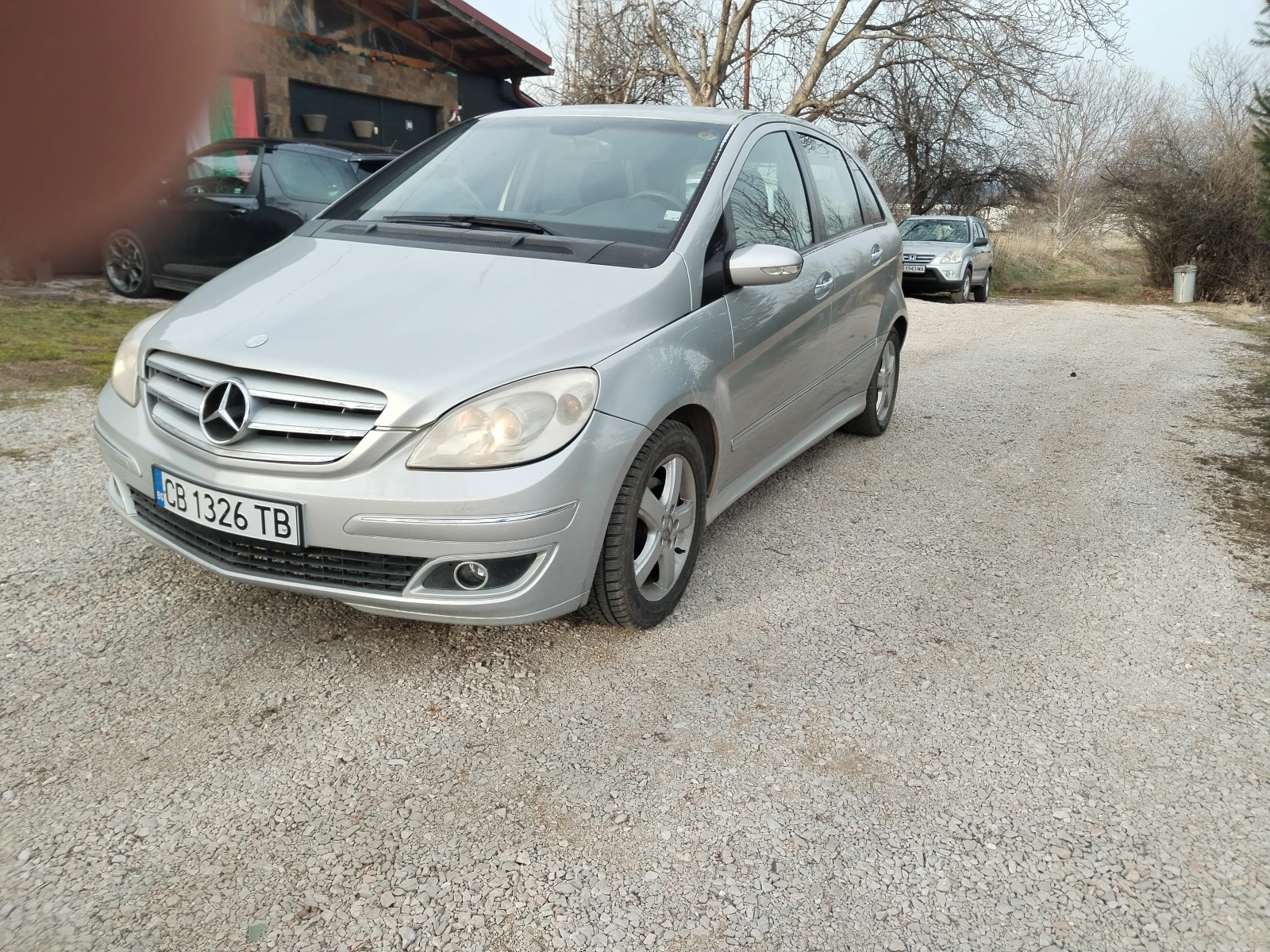 Mercedes-Benz B 200