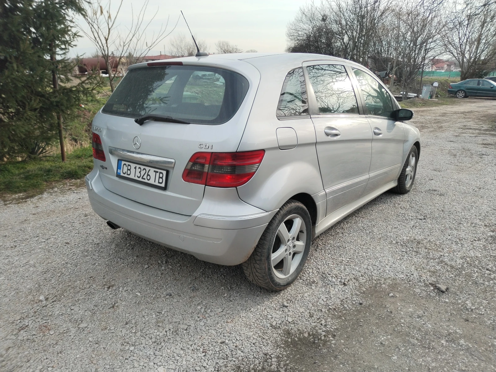 Mercedes-Benz B 200, снимка 4 - Автомобили и джипове - 53870072