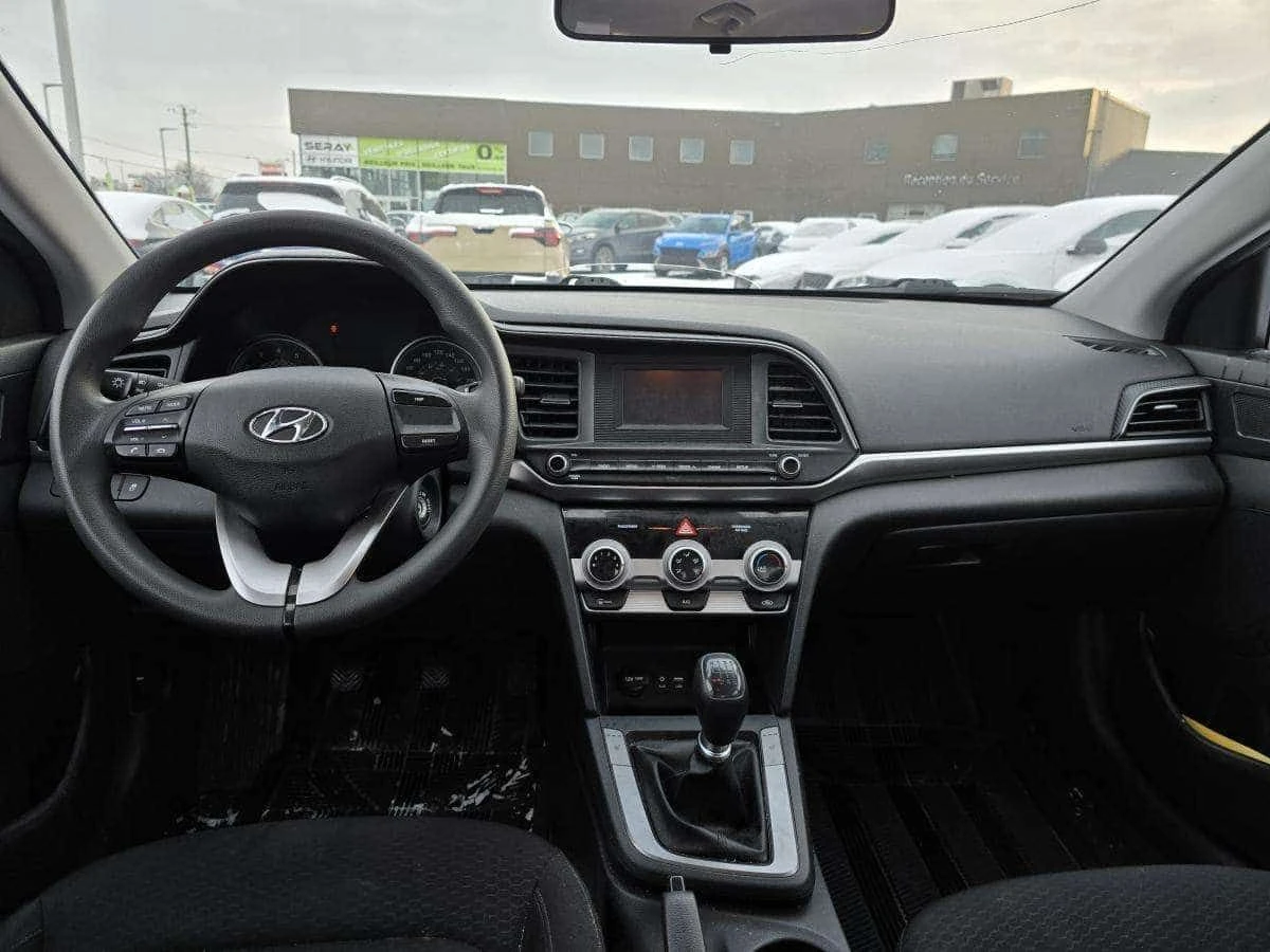 Hyundai Elantra * SE * CARFAX * ���� �� �� | Mobile.bg � ����������� 7