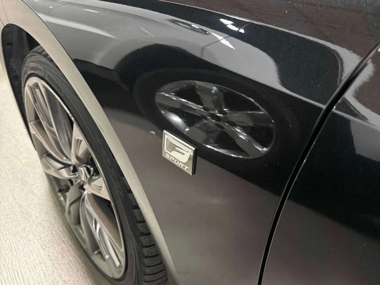 Lexus IS 300  CARFAX, снимка 10 - Автомобили и джипове - 54000356