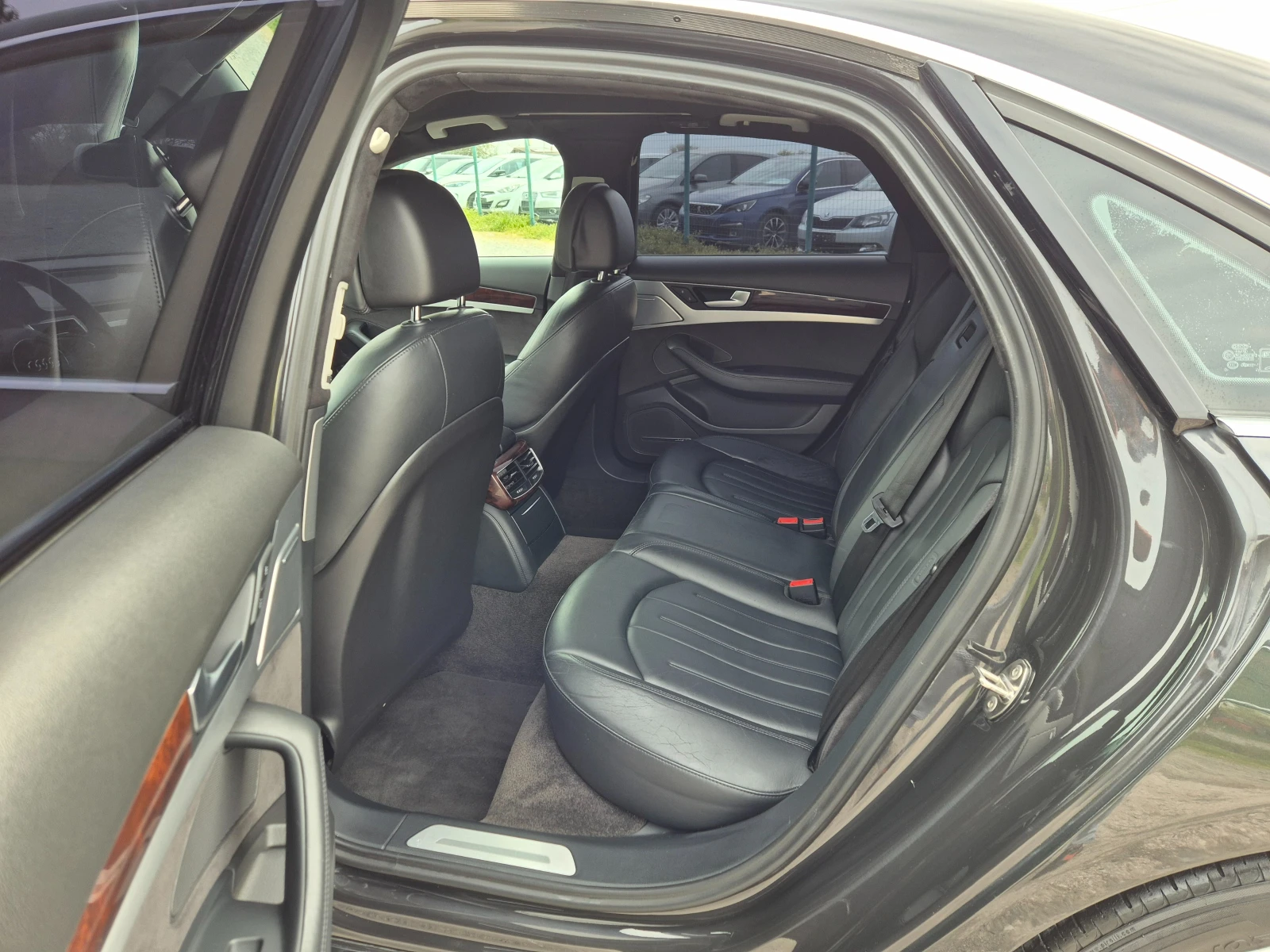 Audi A8 3.0TDI Quattro, снимка 12 - Автомобили и джипове - 54061440