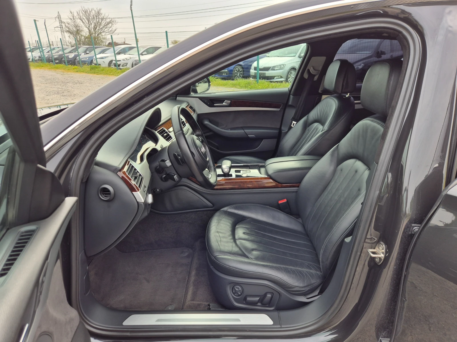 Audi A8 3.0TDI Quattro, снимка 13 - Автомобили и джипове - 54061440