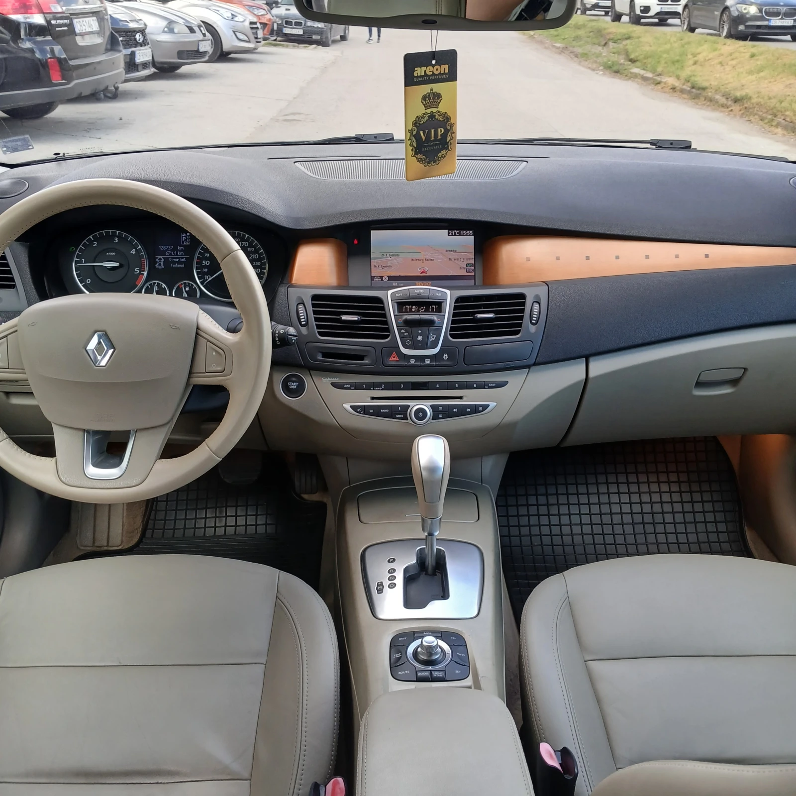 Renault Laguna АВТОМАТИК , снимка 10 - Автомобили и джипове - 54450090