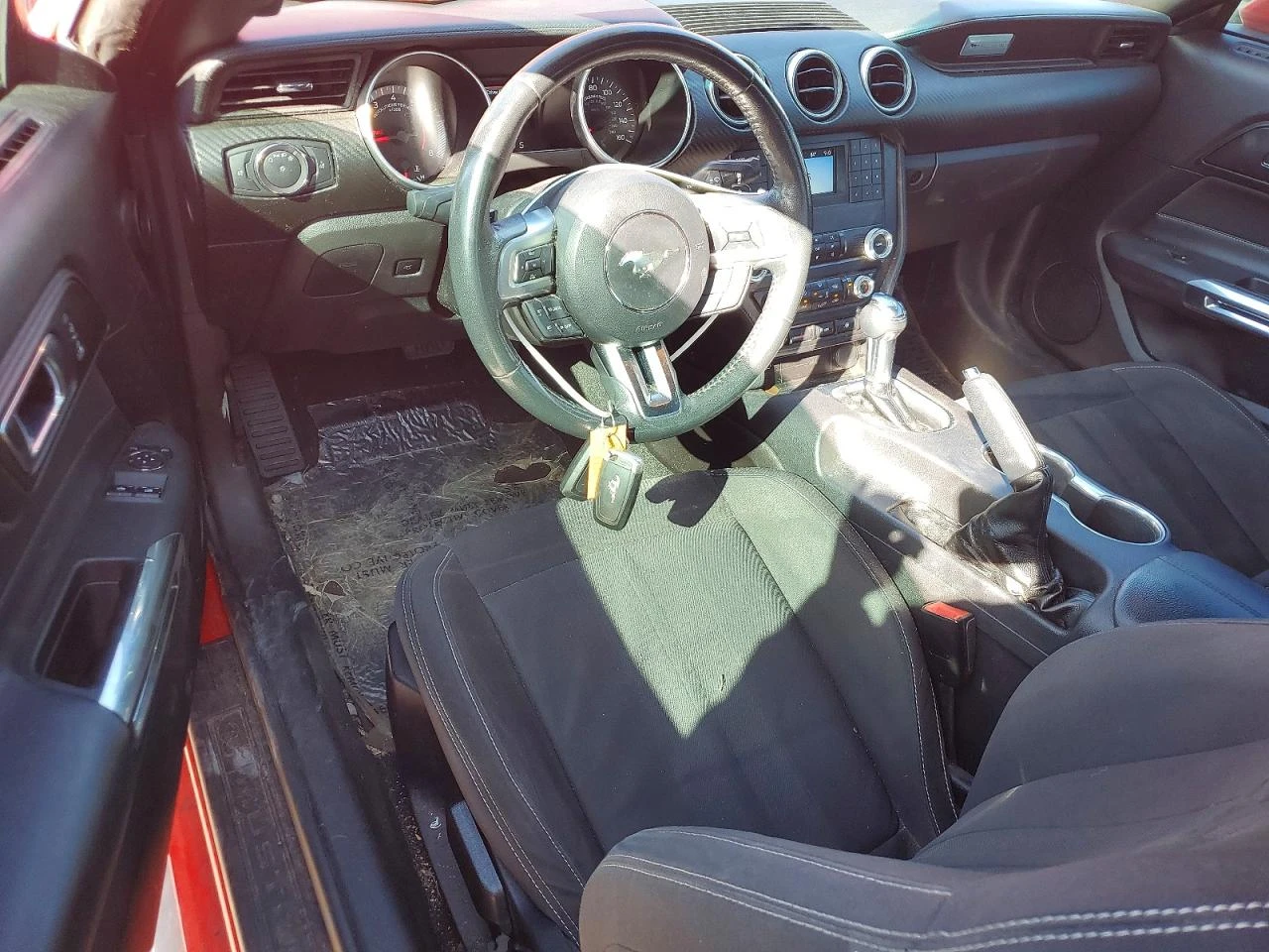 Ford Mustang 2.3L EcoBoost, снимка 8 - Автомобили и джипове - 54480314