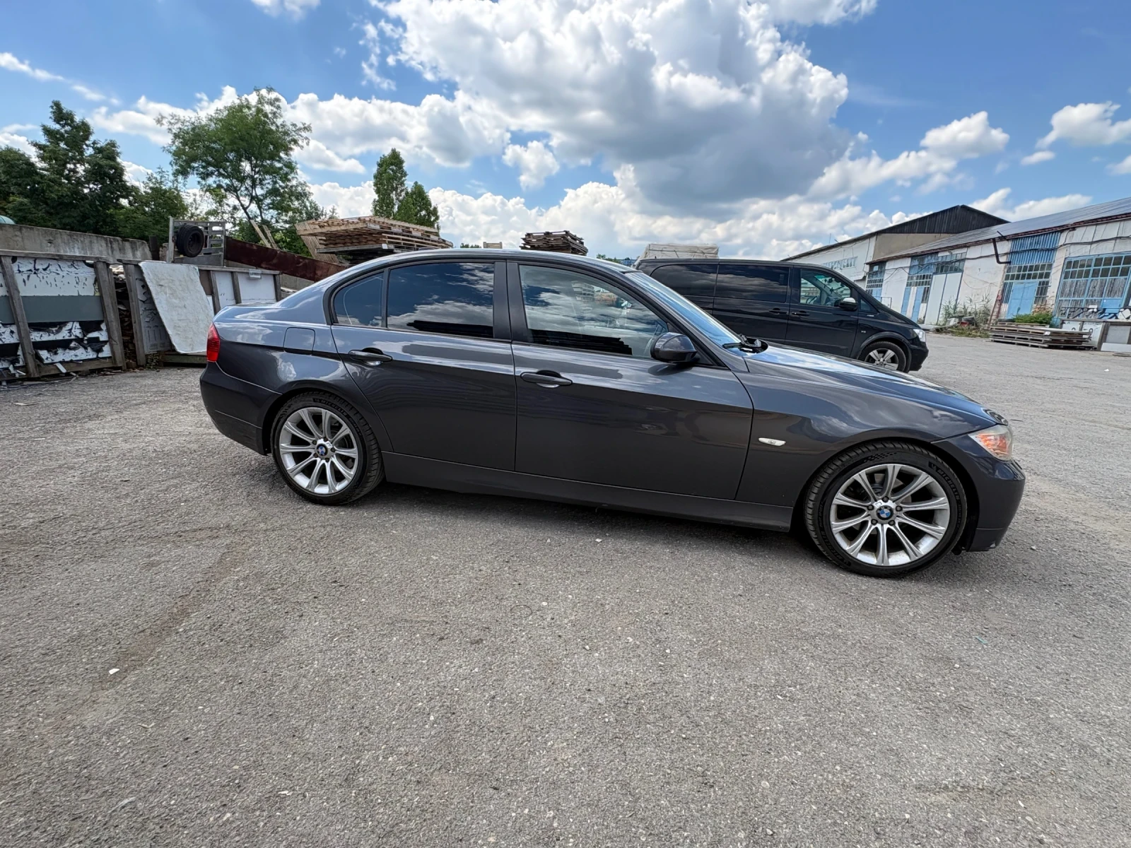 BMW 320 E90 163кс, снимка 6 - Автомобили и джипове - 55013643