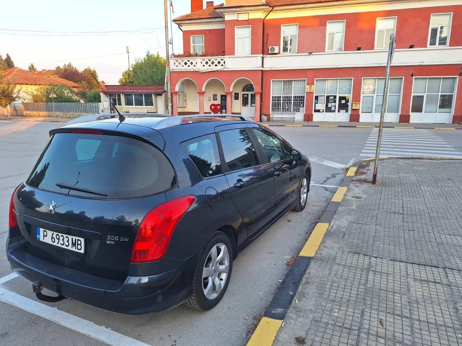 Peugeot 308 308SW, снимка 2 - Автомобили и джипове - 55571156