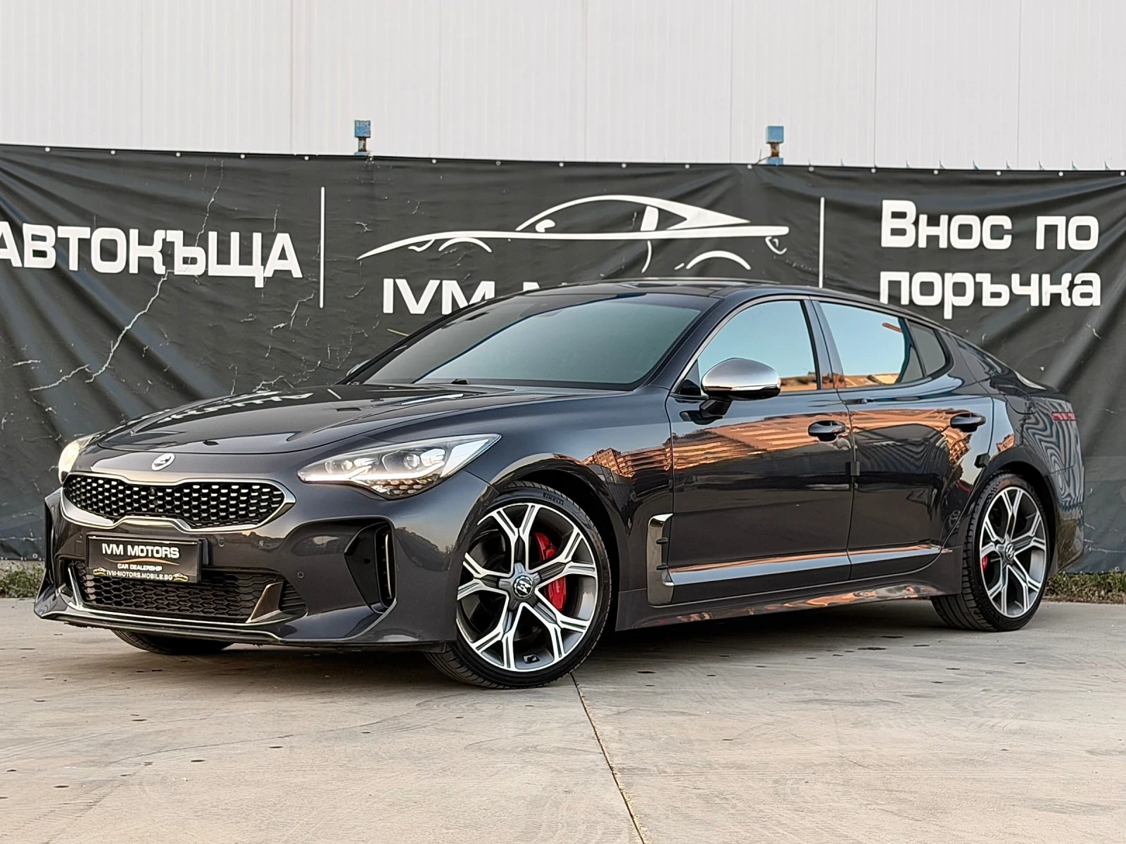 Kia Stinger 3.3i* GT* AWD* LEXICON* 360* PANO* , снимка 3 - Автомобили и джипове - 55619079