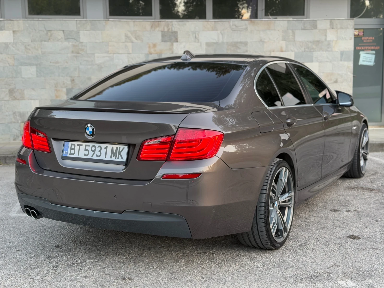 BMW 525 218к.с. M-пакет 20 цола НАВИ Подгрев, снимка 4 - Автомобили и джипове - 55994247