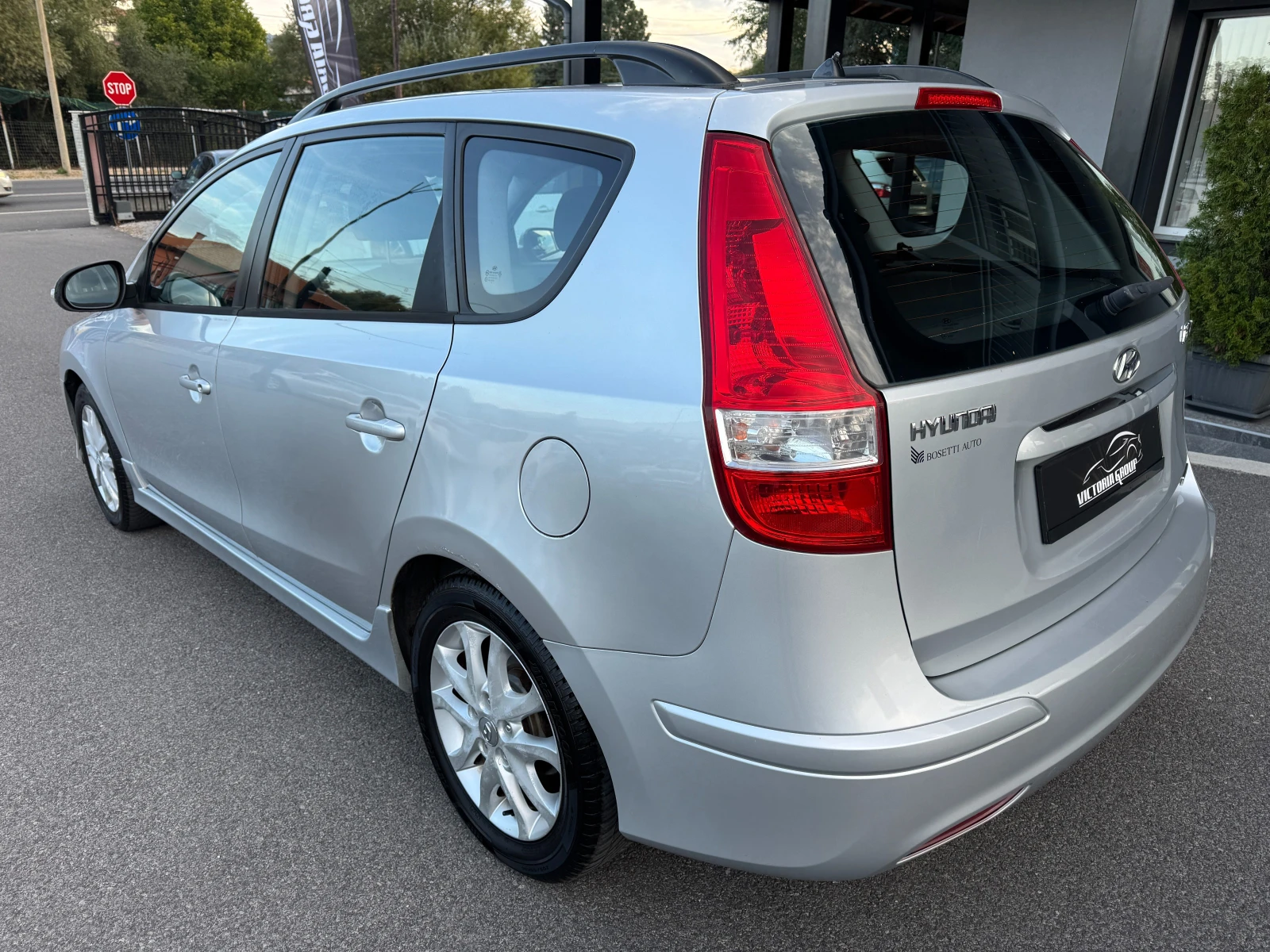 Hyundai I30 1.6CRDI НОВ ВНОС , снимка 6 - Автомобили и джипове - 56281782