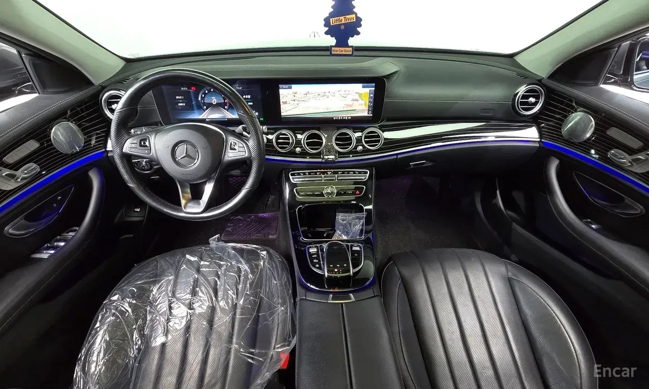 Mercedes-Benz E 400 4MATIC* BURMESTER* ОБДУХВАНЕ* ДИСТРОНИК* ХЕДЪП* 36, снимка 7 - Автомобили и джипове - 56318341