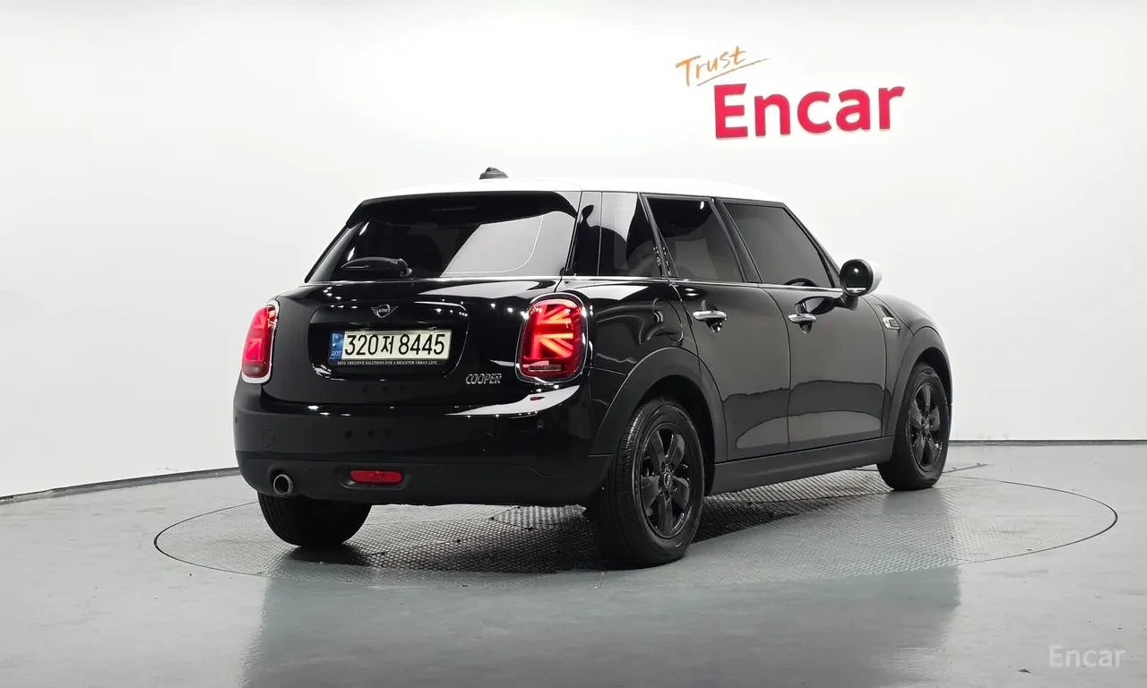Mini Cooper, снимка 2 - Автомобили и джипове - 56389638