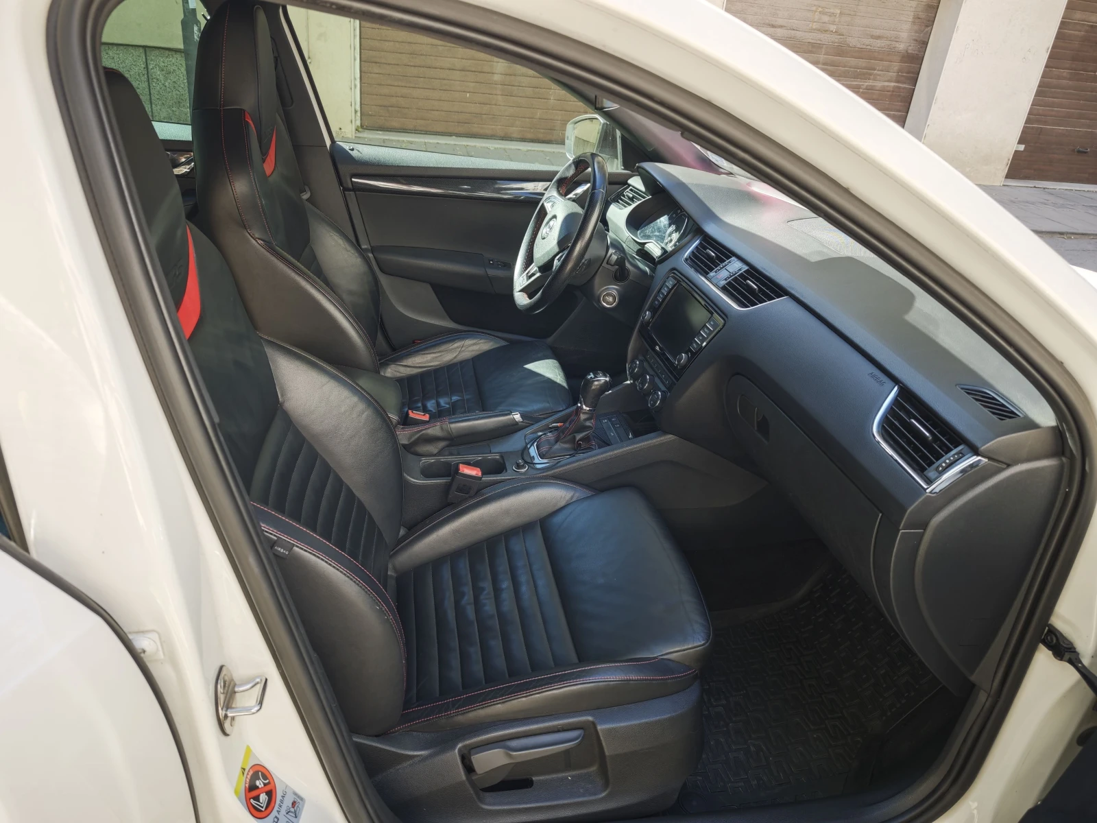 Skoda Octavia VRS, снимка 3 - Автомобили и джипове - 56456326